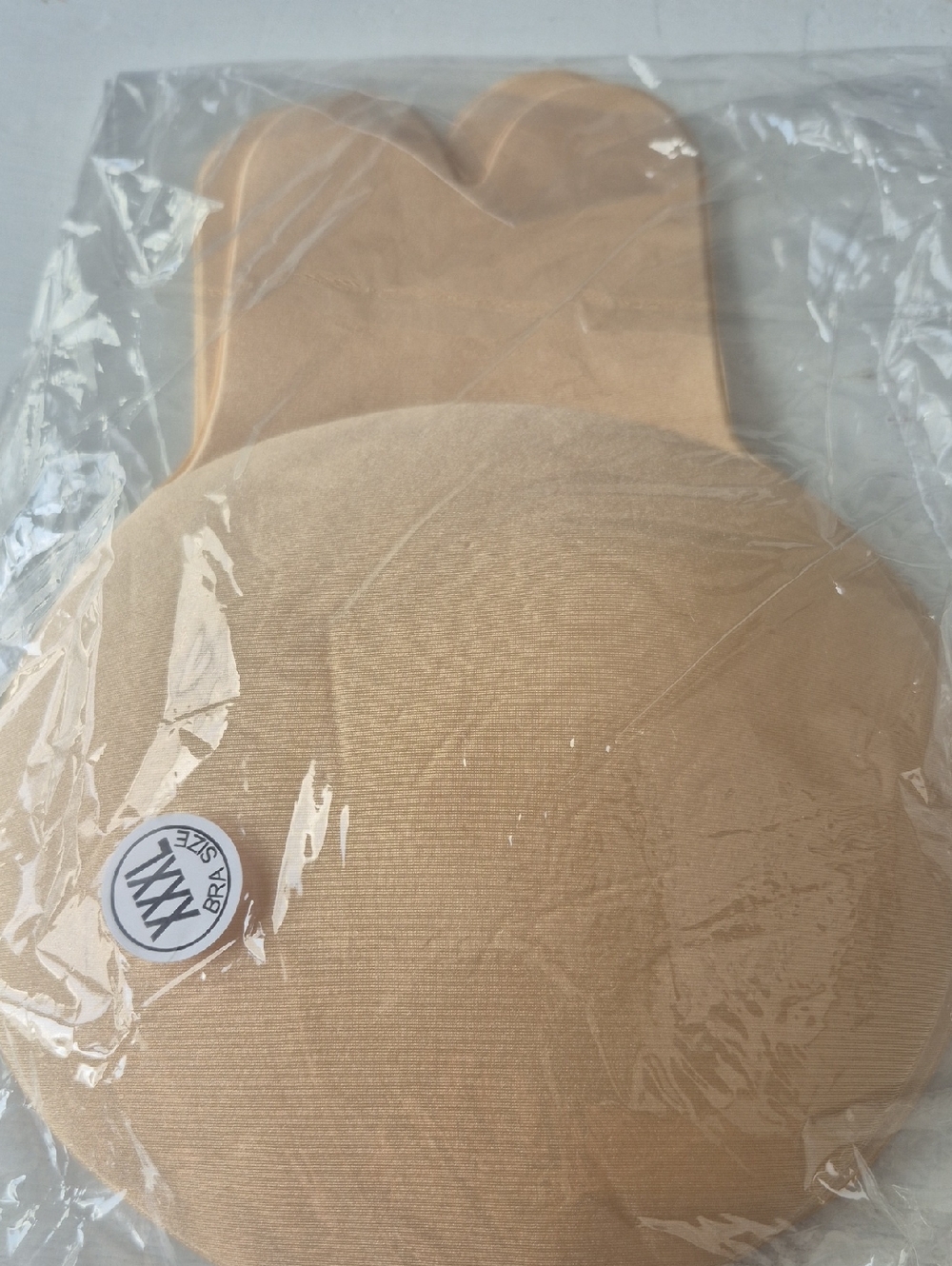 Strapless Adhesive Push-Up Bra in Nude